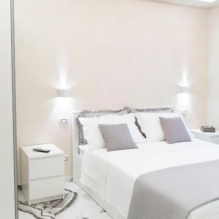 Tom Luxury * Fondi